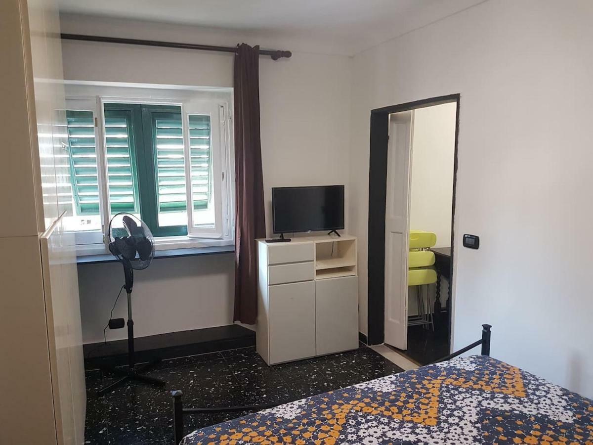La Casa Di Pitto Apartment Genoa Bagian luar foto