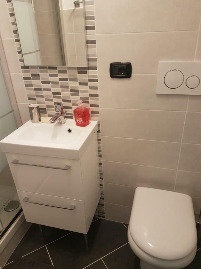 La Casa Di Pitto Apartment Genoa Bagian luar foto